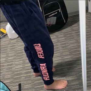 Only worn once underarmor sweatpants pink and blue